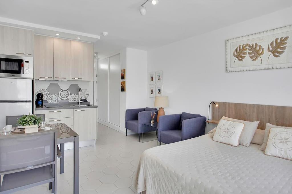 Alexander Apartment Playa De Las Americas Luaran gambar
